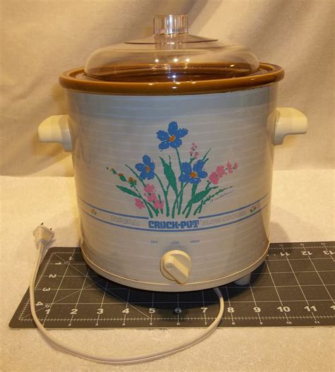 Vintage Rival Crock Pot Slow Cooker Appliance 35 Quart Model 3100