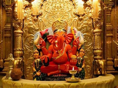 Vinayak Chaturthi 2023 यंदा विनायक चतुर्थीला जुळून येत आहेत चार चार शुभ योग हे उपाय ठरतील