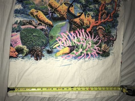 Mens Vintage 1990s Single Stitch Coral Reef T Shirt Gem