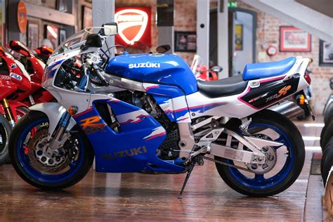 Suzuki Gsx R750 The Bike Specialists South Yorkshire