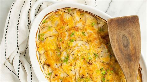 Gouda Cheddar Parmesan Scalloped Potatoes Au Gratin Xoxobella