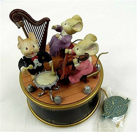 Enesco Mouse Musical Band Animated Music Box Vintage Polonaise