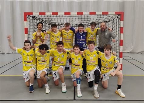 Handball L Aigle De Belles Victoires Pour Les U Et Les Seniors