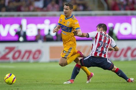 Chivas Y Tigres Se Dan La Mano Y Reparten Puntos