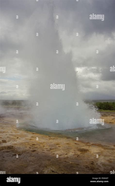 Strokkur Geysir Eruption Golden Circle Iceland Stock Photo Alamy