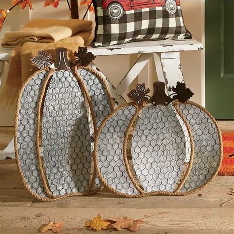 Pin By Diana Lowery On Fall Decor Chicken Wire Chicken Wire Crafts