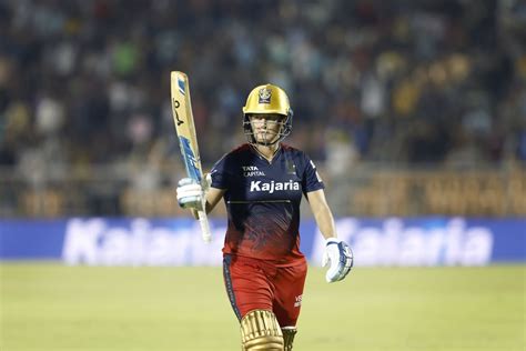 Smriti Mandhana Ellyse Perry And Heather Knight Celebrate Victory