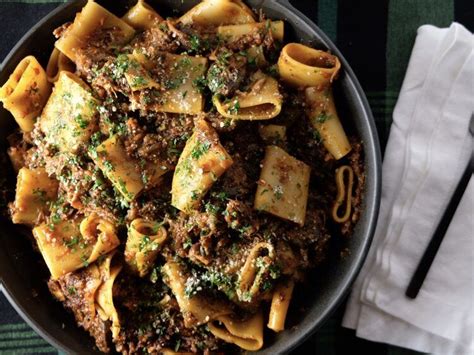 Braised Short Ribs And Paccheri Mark Hella Cooks In 2022 Braised