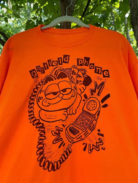 Garfield Phone T Shirt Silly Clothes Funky Outfits Dream Clothes