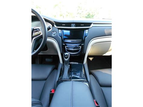 2019 Cadillac XTS: 104 Interior Photos | U.S. News