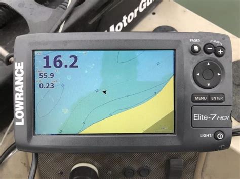 Lowrance Elite Hdi Review Buying Guide Fish Finder Review