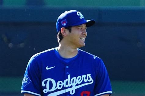 大谷翔平が“主砲イジリ” 元mvpの打撃フォーム完コピ本人と談笑「溶け込むの早」 ライブドアニュース