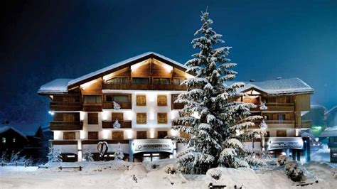 Hotel Au Coeur Du Village La Clusaz France Ifyouski