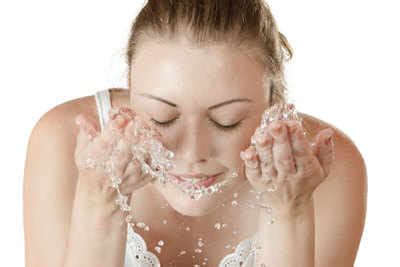 How To Do A Facial Clean Up At Home Times Of India