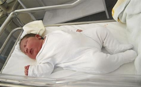 British woman gives birth to biggest baby born naturally in Spain