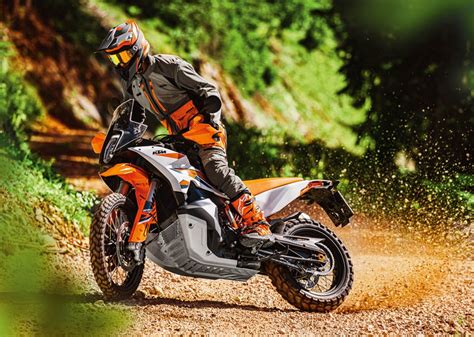 Ktm Unveils A Revamped Adventure R For Adv Pulse