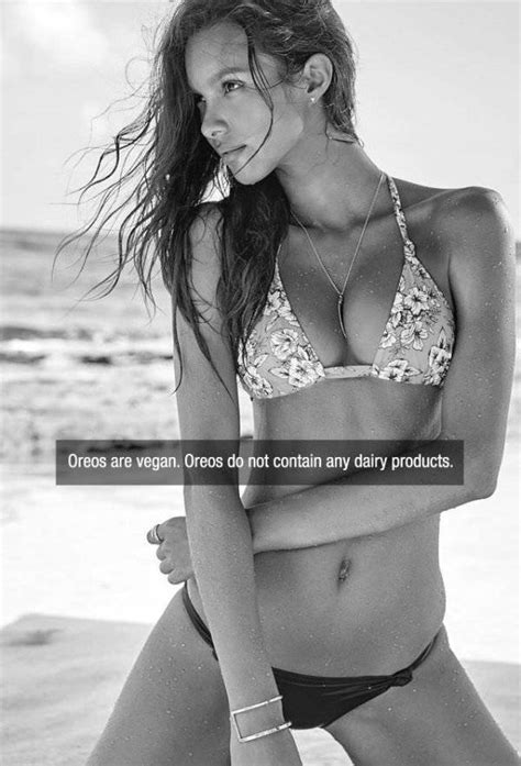 Hot Girls And Fun Facts Go Great When They Re Served Together 33 Pics