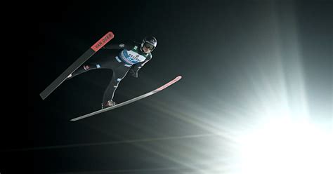 Four Hills Tournament Andreas Wellinger Wins Opening Round At