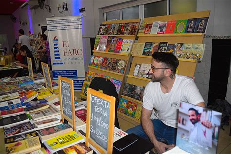 Las Ferias Del Libro A Lo Largo Del País Y La Falta El Papel Tomaron La