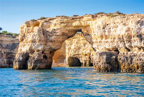 Razones Para Visitar Las Impresionantes Cuevas De Benagil De Portugal