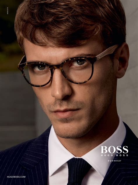 Pin De Mahoud Alnour Em Glasses Em 2024 Masculino Looks Óculos