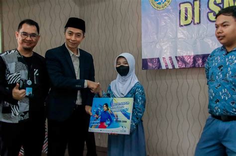 Tiga Siswa Smk Negeri Dapat Kado Istimewa Dari Program Dukcapil Goes