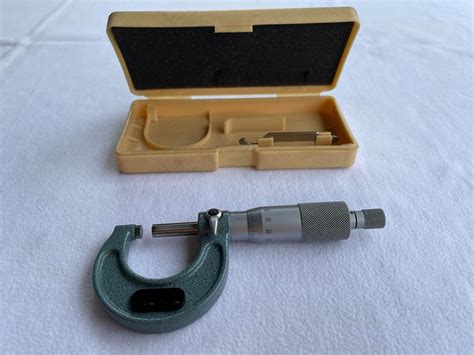 Mikrometer Mitutoyo 0 25mm Messbügelschraube aussen Kaufen auf Ricardo