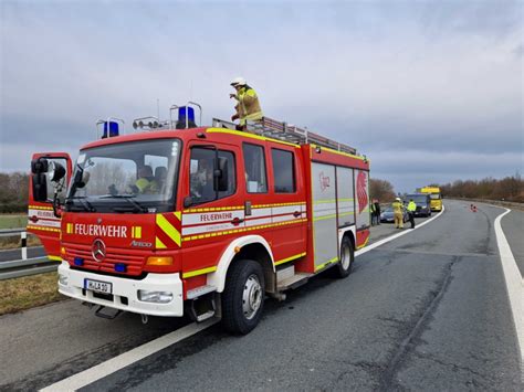 Feuerwehr Kaltenweide Beseitigt Auslaufende Betriebsstoffe Nach