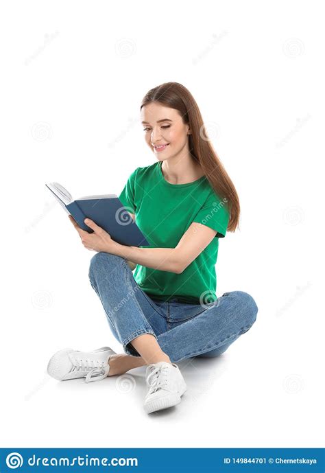 Livro De Leitura Da Jovem Mulher No Branco Imagem De Stock Imagem De