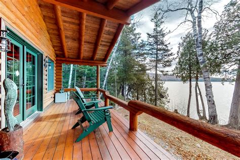 Cabins In Maine Lakefront Cabin On Moosehead Lake In Greenville Me