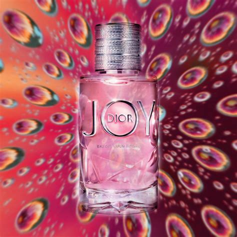 Dior Joy Intense Review - François Demachy; 2019 - Persolaise