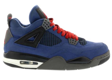 Une Nouvelle Eminem X Air Jordan Blue Pour Le Site De La Sneaker