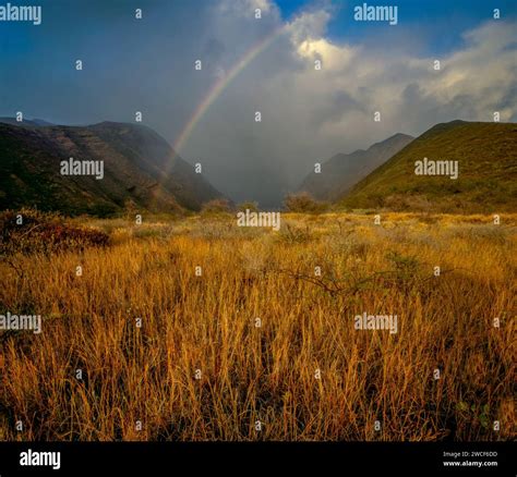 Double Rainbow Maui Hawaii Stock Photo Alamy