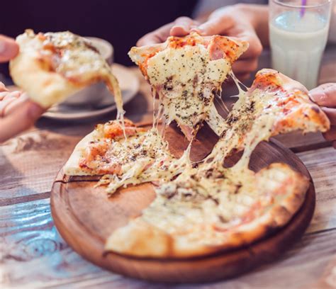 Pizza Tonda Al Piatto Spadoni