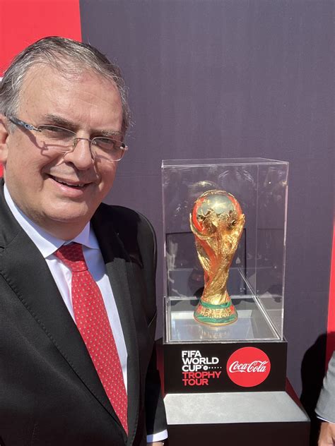 Marcelo Ebrard C on Twitter Llegó la Copa Mundial FIFA 20 22 al AIFA