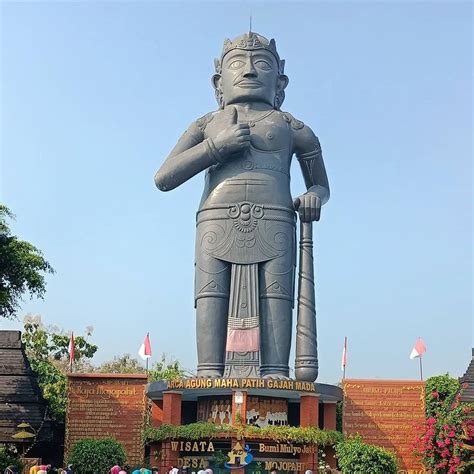 Mojokerto Punya Patung Gajah Mada Tertinggi Tapi Kok Dikritik