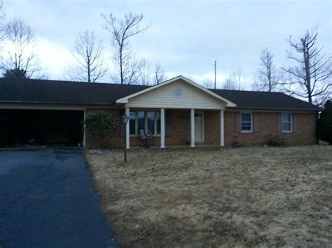 996 Cranberry Rd Galax Va 24333 Zillow