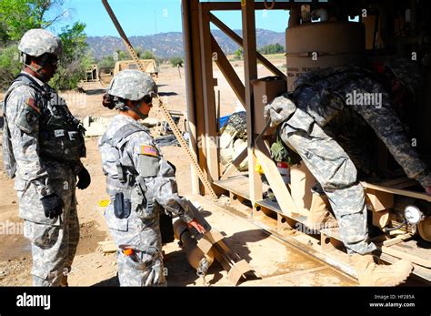 California Army National Guard Soldiers From The Merced Based 1040th