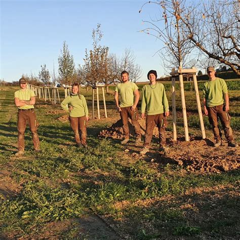 Ausbildung Im Garten Und Landschaftsbau Walker