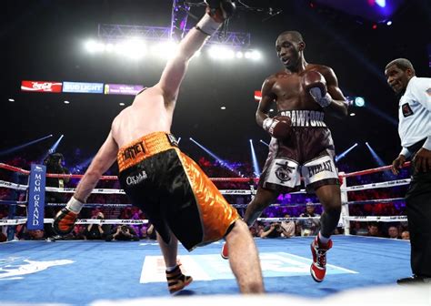 Photos Terence Crawford Crushes Jeff Horn Captures Wbo Belt Boxing News