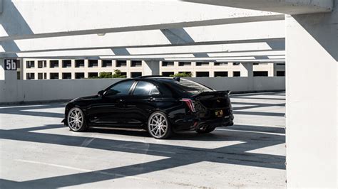 Cadillac Ct V On Ferrada Wheels Cm Silver Machined With