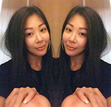 Jessi Unveils A Bare Face Selca