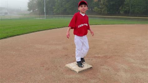 Learning To Run The Bases In Tee Ball Little League Youtube