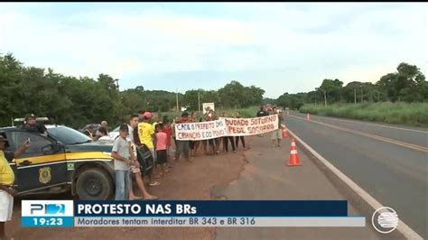 Moradores Fecham Parcialmente Br Em Protesto Por Mais Seguran A