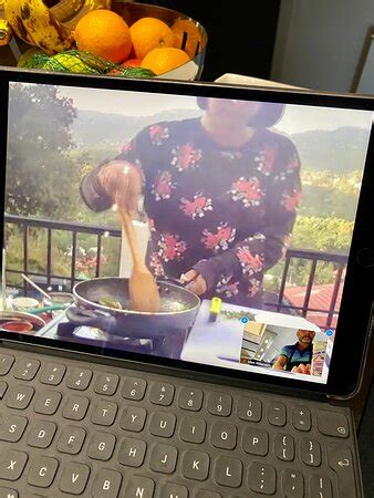 Emma naked-the ultimate reveal