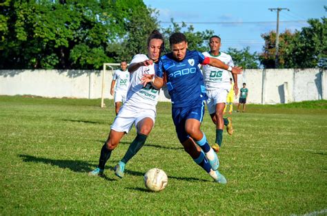 Jonas Celebra Retorno Ao Dia A Dia Do Clube E Projeta Volta Aos Gramados