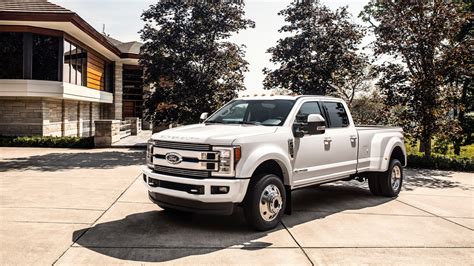 2019 Ford F 450 Super Duty Review And Ratings Edmunds