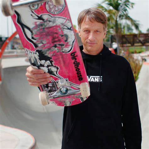 Tony Hawk Bio Career And Net Worth 2023 Update Players Bio Chia Sẻ