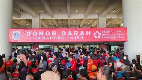 PMI Jakut Gelar Donor Darah Di JIS Targetkan 5 000 Kantong Darah Untuk