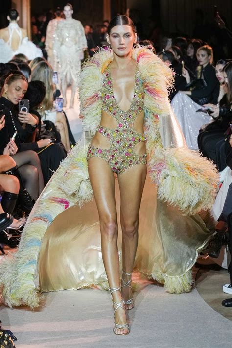 Défilé Zuhair murad Couture Printemps Eté 2023